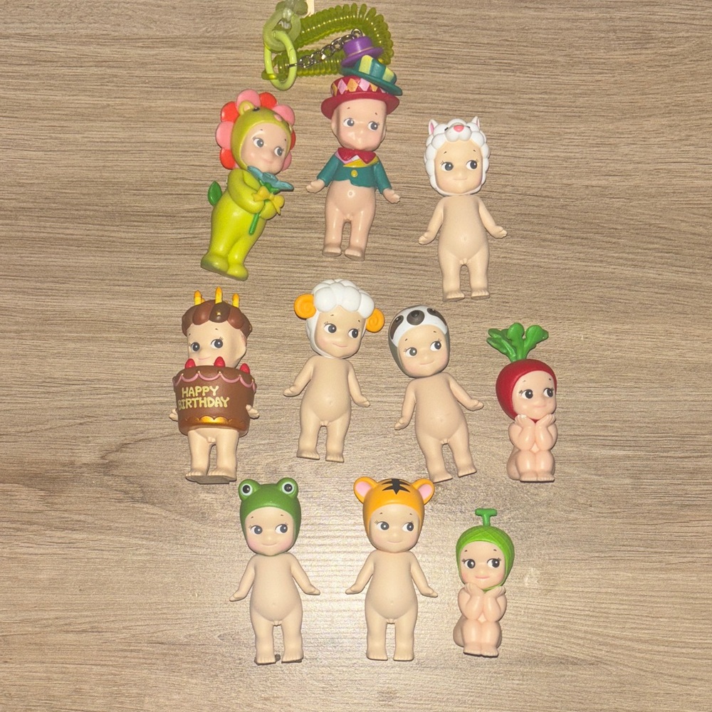Sonny angels 😇 Colorful Costume Doll Set